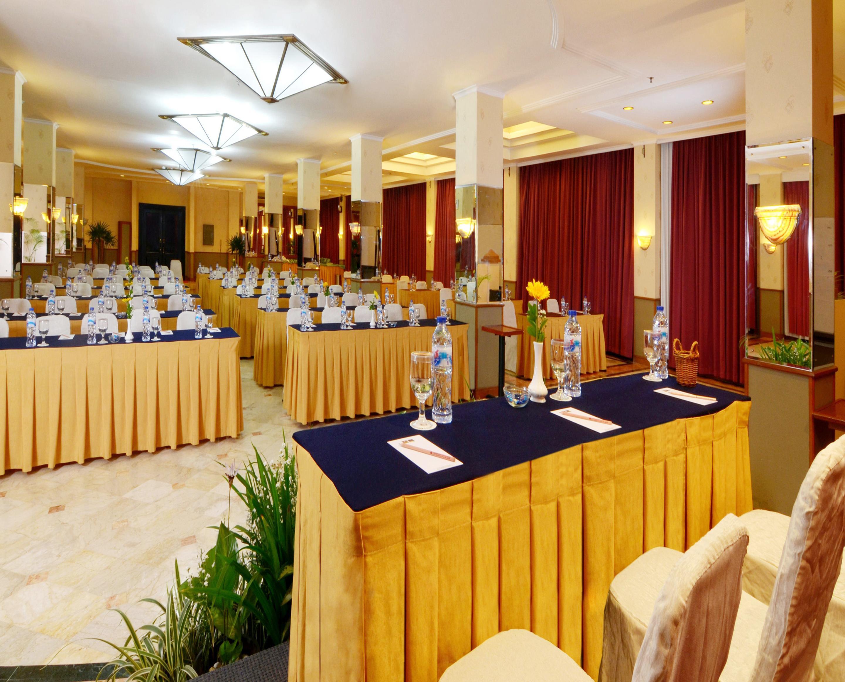 The Jayakarta Suites Бандунг Екстер'єр фото