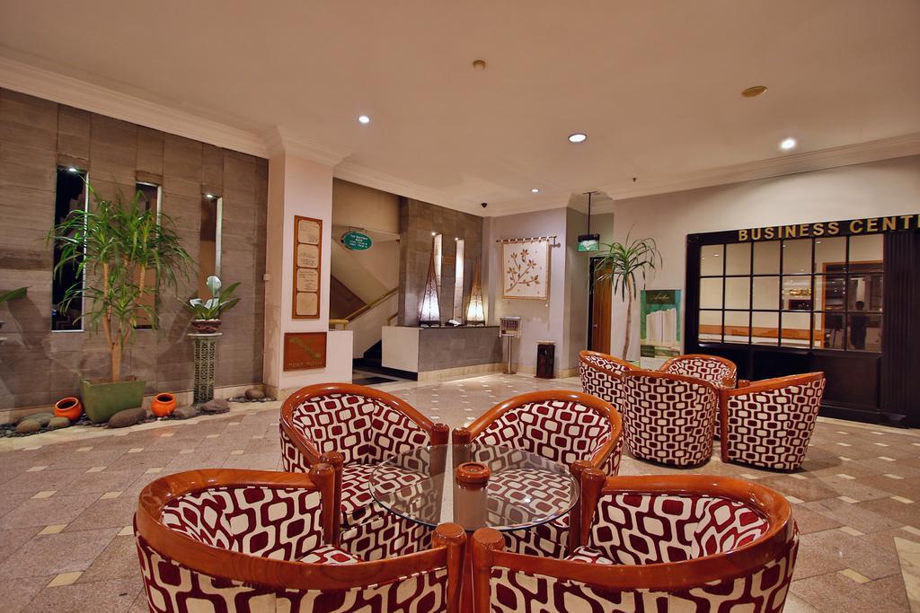 The Jayakarta Suites Бандунг Екстер'єр фото
