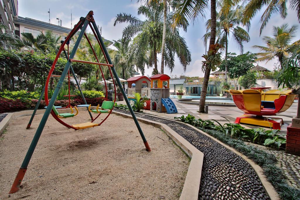 The Jayakarta Suites Бандунг Екстер'єр фото