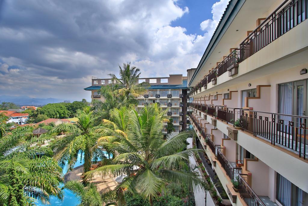 The Jayakarta Suites Бандунг Екстер'єр фото